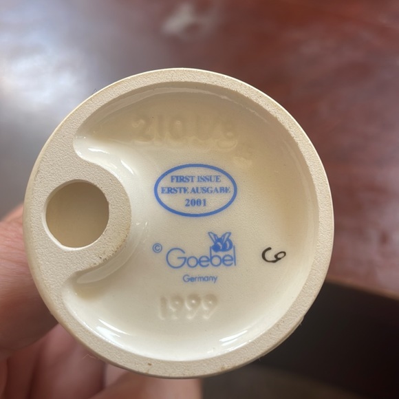 Goebel figurine boys best friend - Picture 4 of 4